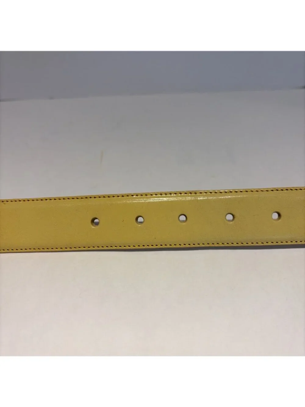 Talbots Women's Genuine Leather Belt Size XL Pastel Yellow Solid Brass Buckle